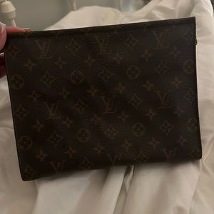 Vintage Louis Vuitton toiletry size 26!